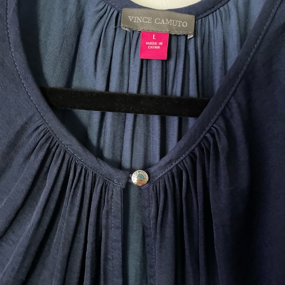 Vince Camuto halter keyhole top - Picture 2 of 3